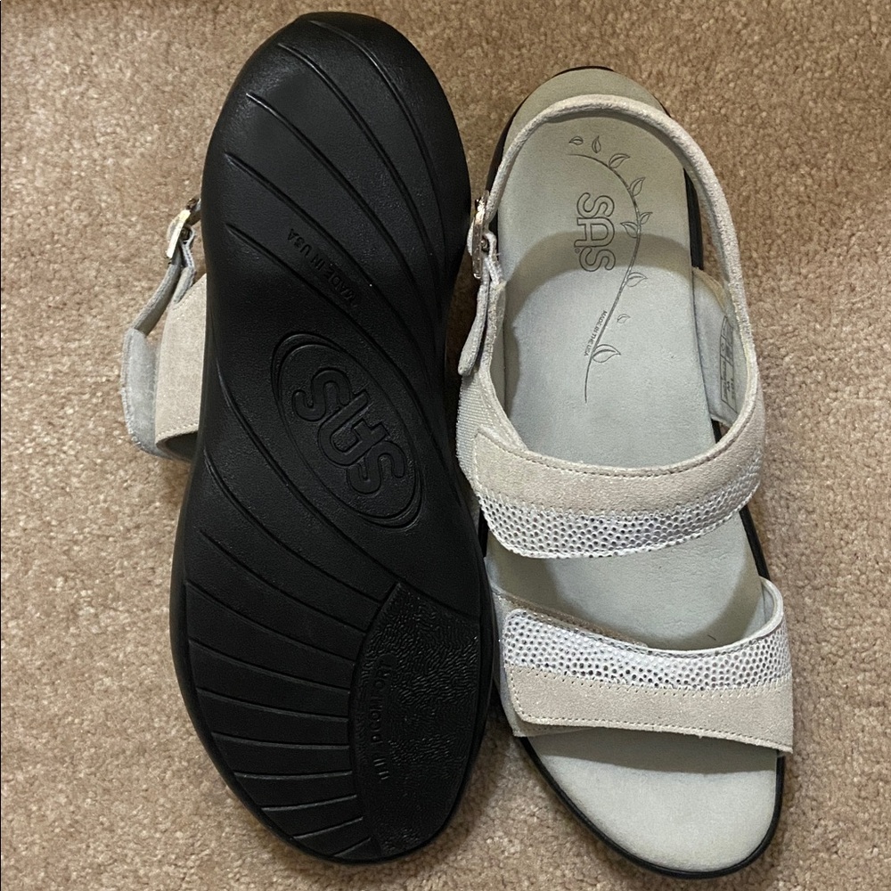 SAS Women's Sandals in Light Beige - Picture 2 of 7